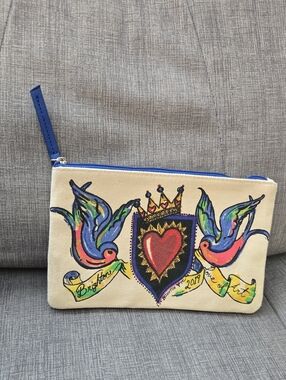 Brighton Cream Canvas Cosmetic Pouch with Blue Trim and Multicolor Heart Artwork